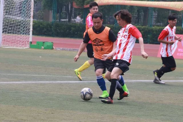 约基奇14+14+11穆雷32分 掘金大胜国王获4连胜